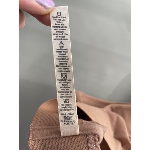 Rhonda Shear 2Pack Molded Cup Bra with Wrap Back Size 3X Pink Beige Lounge 665.5 - Picture 7 of 10